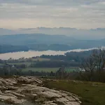 Ferienhaus Cambridge House Sleeps 18 *