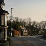 Nyaraló Cambridge House Sleeps 18 Windermere