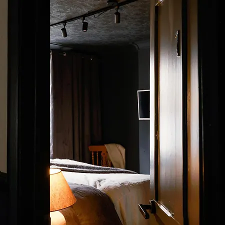 Nyaraló Cambridge House Sleeps 18 Windermere