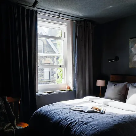 Cambridge House Sleeps 18 Hébergement de vacances Windermere