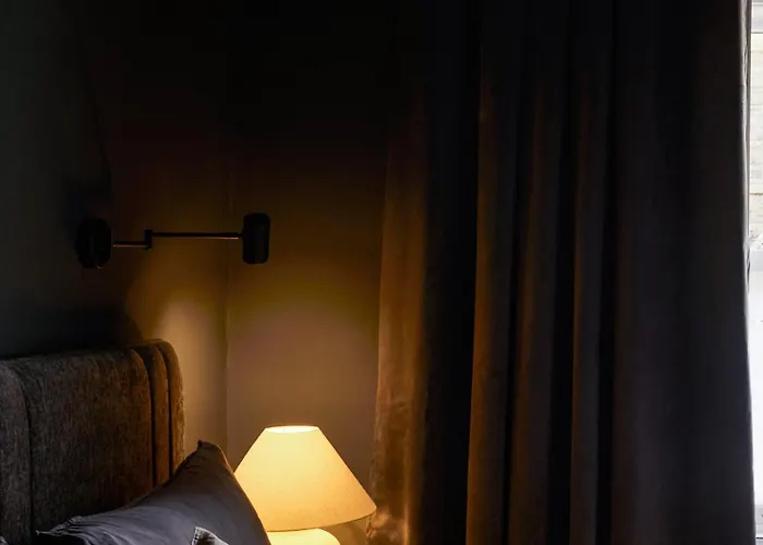 Cambridge House Sleeps 18 Casa de Férias Windermere