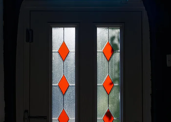 Cambridge House Sleeps 18 بيت للعطل *