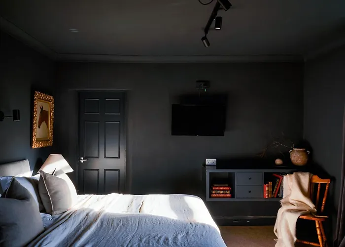 بيت للعطل Cambridge House Sleeps 18 ويندرمير