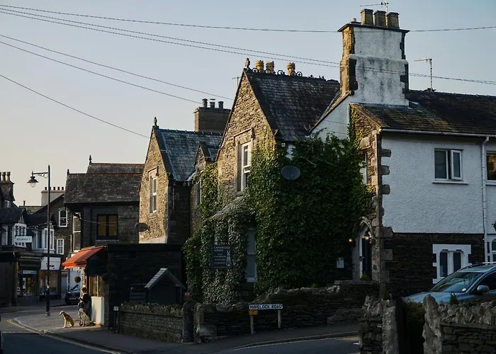 بيت للعطل Cambridge House Sleeps 18 *