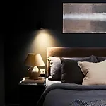 בית נופש Cambridge House Sleeps 18 ווינדרמר